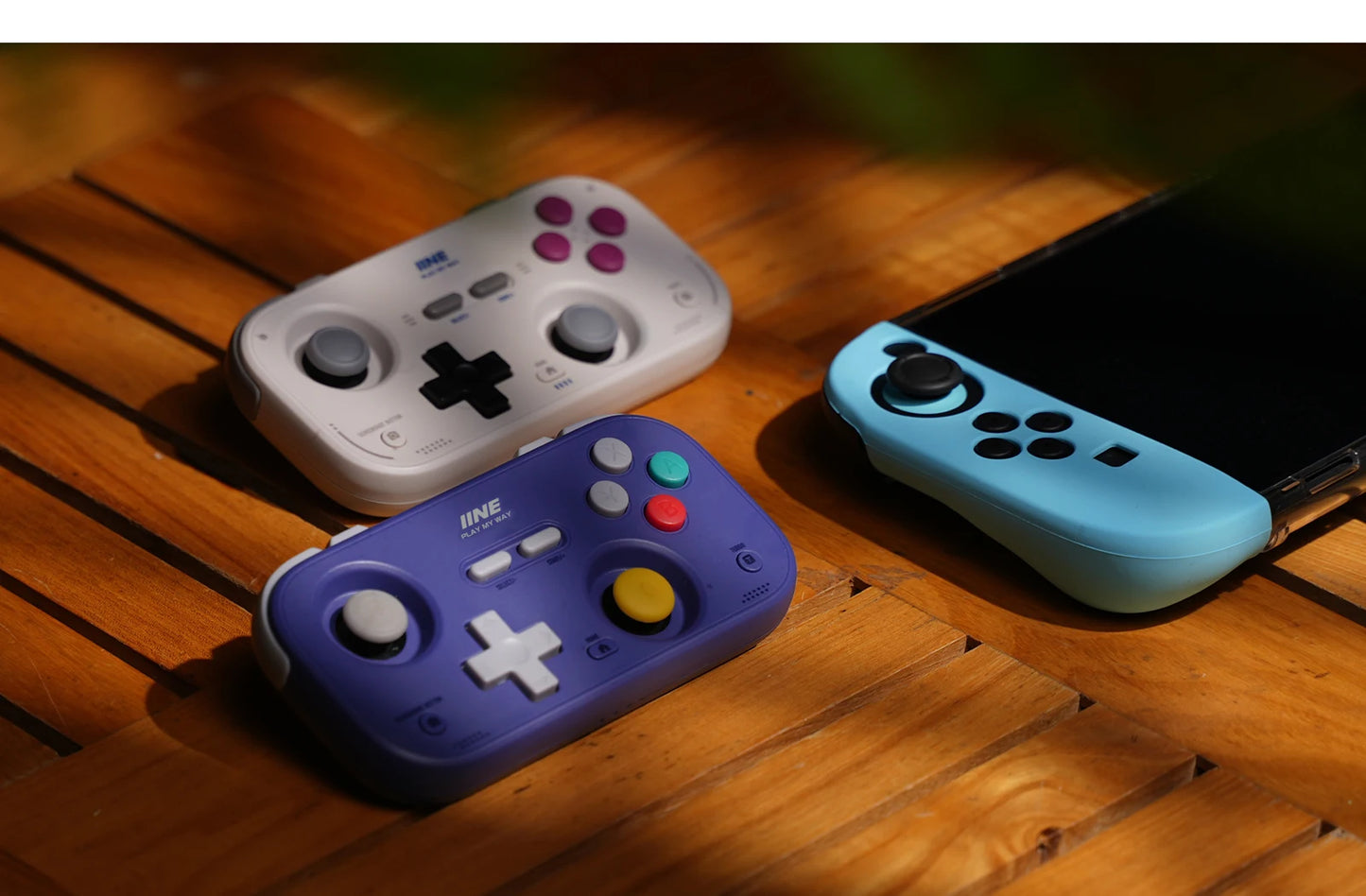 IINE Pocket Retro Game Controller – 1000Hz Hall Effect Joysticks & Customizable Controls for Nintendo Switch 2